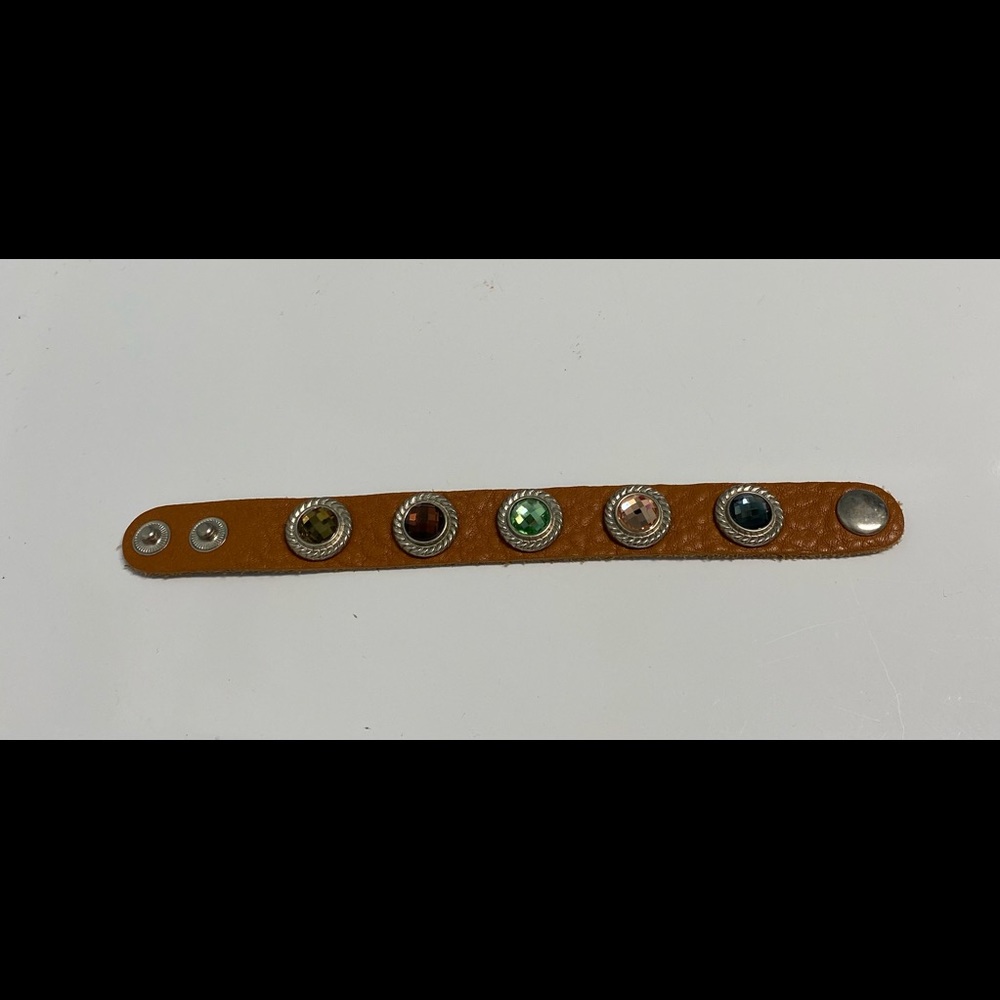 Bracelet